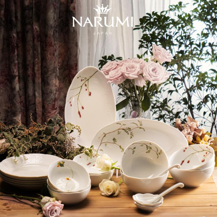 NARUMI botanical dinnerware